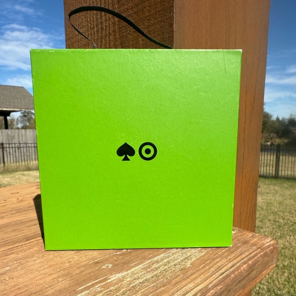 NIB! Kate Spade New York X Target Collab  Navy Floral Dangle Rhinestone Earrings - Picture 3 of 3